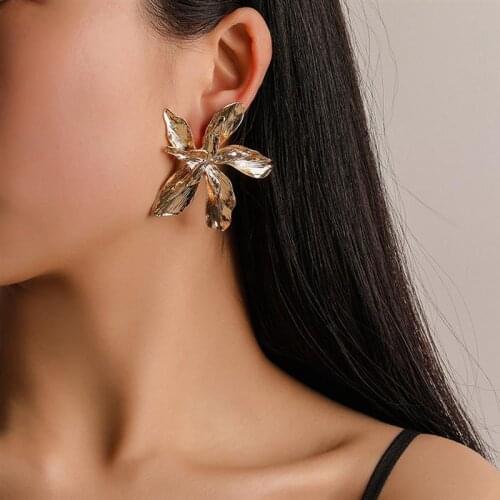 1Pairs Creative Fashion Alloy Multi-Layer Floral Earrings For Women Korean Jewelry Earring Clothing Accessories Party Dress Up