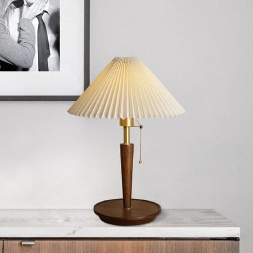 American Retro Pleated Simple Nostalgic Style Bedroom Bedside Study Sofa Side Nordic Walnut Solid Wood Table Lamp E27