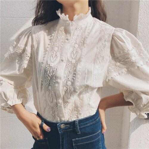 Elegant Flower Embroidery Cotton Womens Tops and Blouses 2021 Spring Summer Runway Long Sleeve Tops for Women