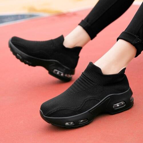 Womens Sports Shoes Running Shoes New Fashion Women Breath Sock Shoes Womens Platform Sneakers Female Footwear Vulcanized Shoes
