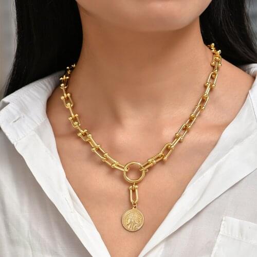 Vintage Gold Color Metal Coin Chain Choker Necklace For Women Fashion Portrait Chunky U Shape Chain Lock Necklaces Jewelry Gifts