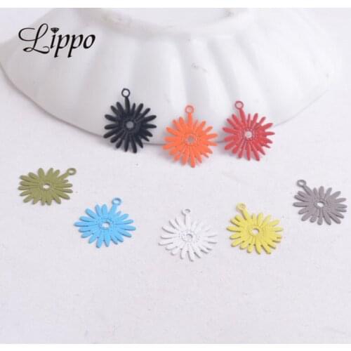 100pcs AC9297 13*15mm Flowe Charms Leaves Chrysanthemum Articles Pendants
