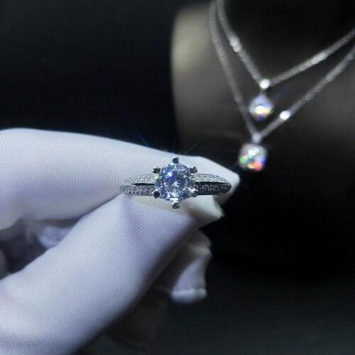 Classic 925 Silver 1-2 Carat Brilliant Cut Diamond Test Past Best D Color Moissanite Ring for Women Gemstone Engagement Jewelry