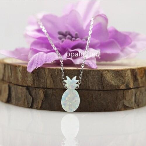1pc/lot) Free Shipping OP17 Hot Sale Synthetic Opal Pineapple Stone Fire White Op17 Pineapple Opal Necklace 7.1x14mm For Gift