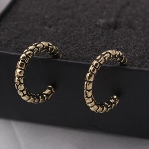 2021 womens fashion metal grain geometric circle-shaped star earrings ladies retro round C-shaped Korean earrings jewelry