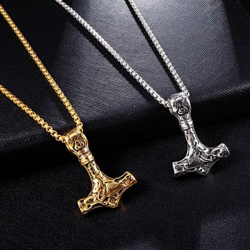 Retro Gothic Viking Raytheon Hammer Pendant Domineering Punk Men Carved Flower Necklace Trend Men Motorcycle Party Jewelry