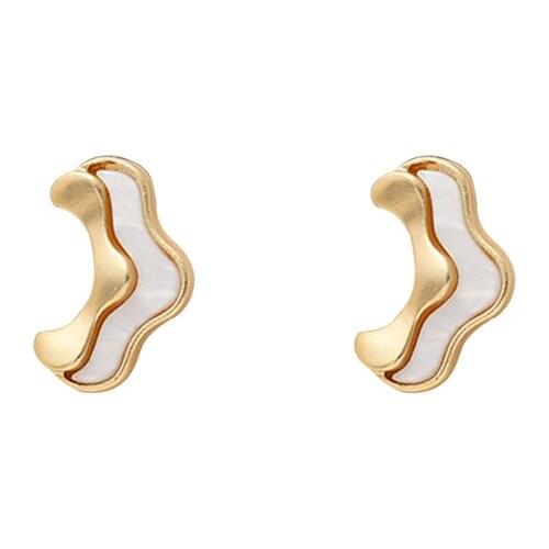 Simple New Gold Metal Wave Geometric Earring Cute Small Stud Earrings for Women Girl Party Jewelry