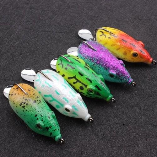 5pcs 5colors soft bait frog Fishing Lure Artificial Bait 13g 55mm Jump Frog 1 hooks and Sequin Fishing Tackle Topwater