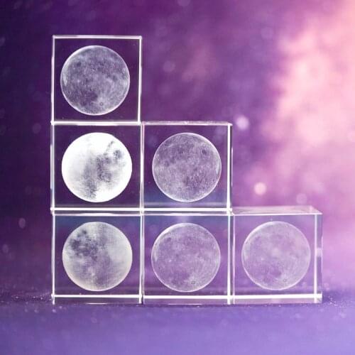 Crystal Cube Decoration Carved Planet Transparent Small Square Paperweight Cube Crystal Creative Photo Artificial Cube Prism