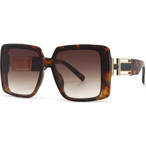 Luxury Brand Designer Sunglasses Women For Men Fashion Vintage Big Frame Square Sun Glasses Travel Driving Eyewear UV400 Gafas