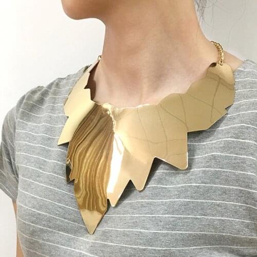 Shiny Surface Alloy Statement Necklaces Women Steampunk Big Leaf Design Collar Choker Necklace Fashion Jewelry UKMOC