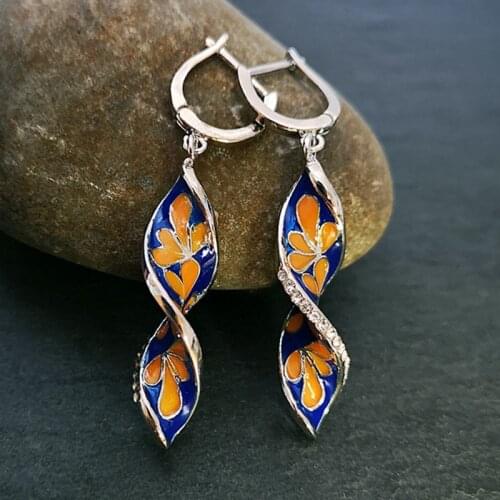 Unique Design Twist Spiral Dangle Earrings for Women Elegant Flower Pattern Tassel Long Drop Earrings Wedding Party Jewelry