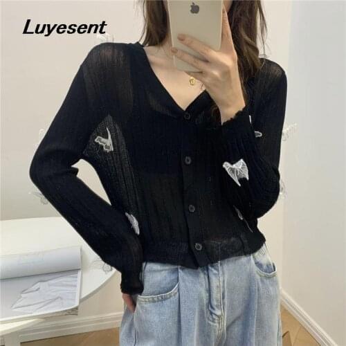 Vintage Lady Solid Color V Neck Knitted Cardigan Sweater Autumn Women Y2k 3D Embroidery Butterfly Sweet Korean Fashion Crop Top