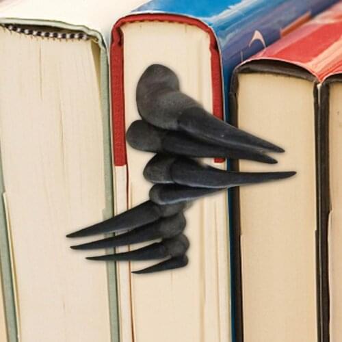 Halloween 3D Book Marks Unique Funny Book Mark For Adult Thriller Devils Hand Shape Resin Book Mark Gift For Christmas Desktop