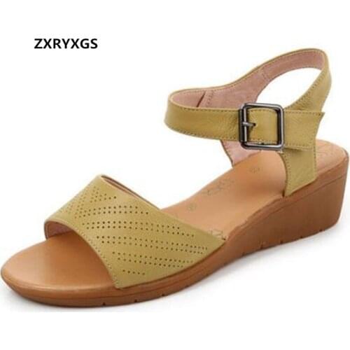 New Comfort Top Soft Cowhide Leather Sandals Women Shoes Casual Sandals Flat Soft Sole Non-slip Wedges Sandals Summer Large Size