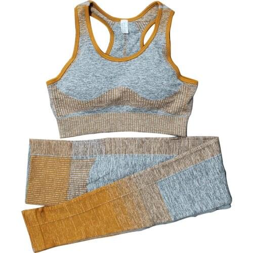 Fashion Style Wholesale Summer Fitness Running Wear Womens Sports Set Quick Drying Yoga Suit