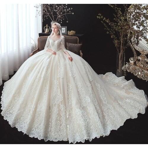 Winter 3/4 Sleeves Elegant Marriage Bride Ivory Lace Beads Bridal Gowns Scoop Neck Royal Train Luxury Ball Gown Wedding Dresses