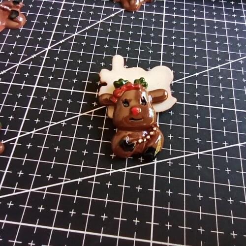 1pcs/lot Flat back resin simulation Christmas sika deer 30mm Cabochons Scrapbook for DIY phone case decoration