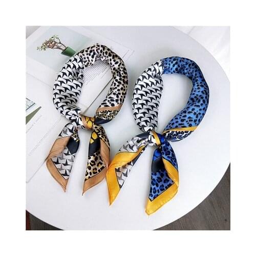 70*70cm New Leopard Pattern Houndstooth Square Scarf Small Scarf Womens All-match Work Professional Scarf Scarf