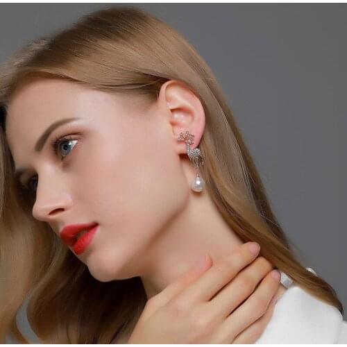Trendy Rhinestone Elk Stud Earrings for Women Girls Cute Animal Deer Simulated Pearl Ear Studs Earings Christmas Xmas Jewelry