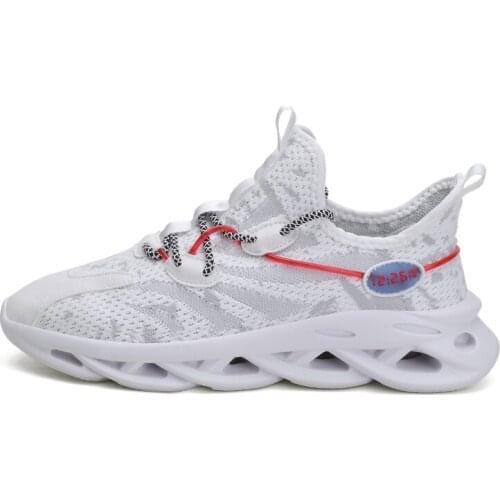 Men Sneakers Fashion Sports Shoes White/Black Running Shoes Outdoor Jogging Men Shoes Breathable Shoes High Quality Teip Sole