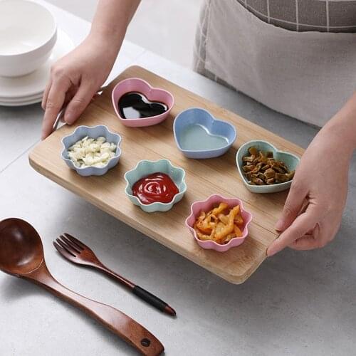 Cute Love Heart Shape Wheat Straw Bowl Vinegar Seasoning Solid Soybean Dish Sauce Salt Snack Small Plate Kitchen Supplies