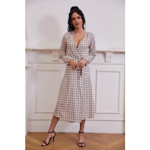 Large size womens digital print dress womens 2020 new autumn print dress long sleeve lace-up skirt undefined