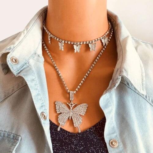 Imixlot Fashion Butterfly Lock Pendant Necklace for Women Shiny Rhinestone Clavicle Chain Multilayer Choker Necklace Party Gift