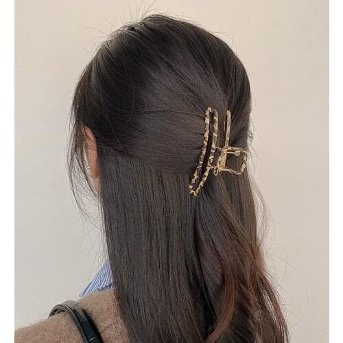TIMEONLY Vintage Leopard Metal Clip Hairpin for Women Female Hollow Elegant Big Hairwear Party Gifts Accessories Korean Style