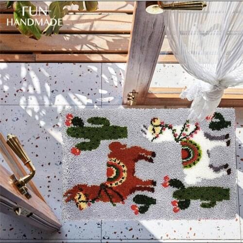 DIY Cartoon Alpaca Latch Hook Kits Rug Crochet Tapis Lovely Animal Needle Embroidery For Carpet Tapestry Kits Pattern Floor Mat