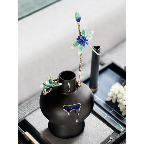 Oriental Zen Beauty Embellishment Art Enamel Ceramic Crafts Vase With Blooming Lotus Figurines Table Soft Decor Ornaments