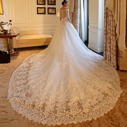 Royal Castle Long Train Wedding Dress Lace Bridal Dresses 2019 V Neck 3/4 Sleeve Wedding Gowns Vestido de Casamento Branco Boda