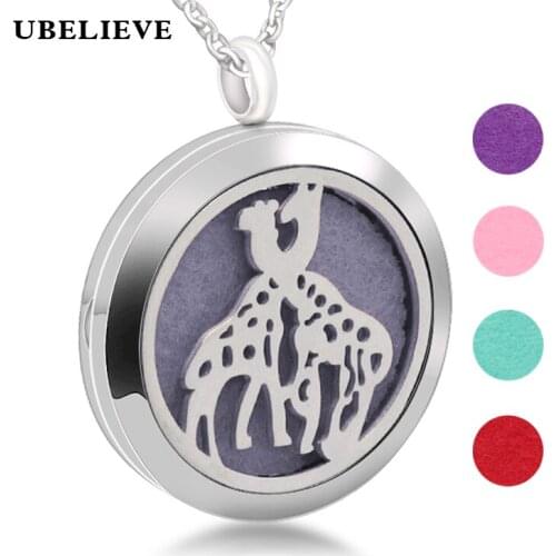 Giraffe Pattern Round Aromatherapy Necklace Essential Oil Locket Hollow Magnet Perfume Diffuser Pendant With 6pc Pads