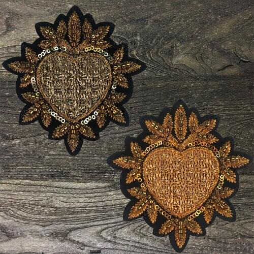 Fashion embroidery handmade beaded heart-shaped patches applique DIY clothes backpack DIY applique decoration sewing accessories