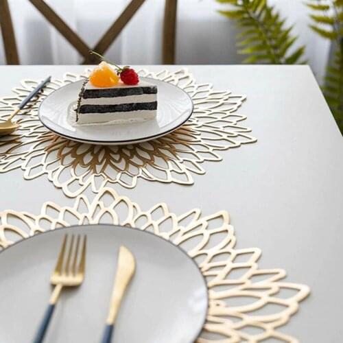 PVC Hollow Insulation Coaster Pads Table Bowl Mats Home Christmas Decor Heat Resistant Placemat For Dining Table