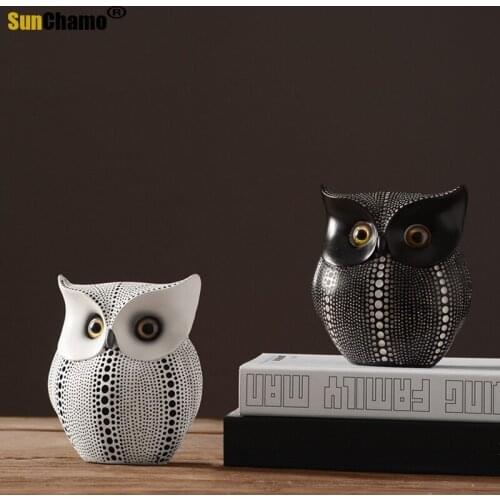 Nordic Style Minimalist Craft White Black Owls Animal Figurines Resin Miniatures Home Decoration Living Room Ornaments Crafts