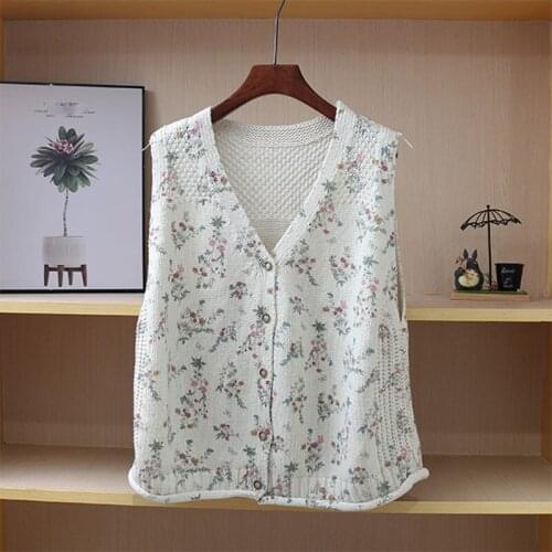 Women 2021 Sweet Fashion With Single Breasted Printing Knitted Vest Sweater Vintage Sleeveless Female Waistcoat Chic Tops