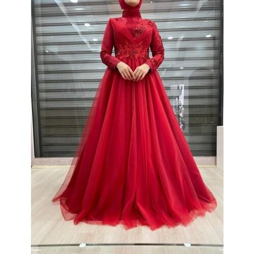 Red Tulle Appliques Long Sleeve Muslim Evening Dress High Collar Dubai Arabic Hijab Long Formal Party Gowns Robe De Soire