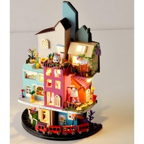 Dollhouse Miniature with Furniture, DIY Wooden Dollhouse Kit Plus Dust Proof Q6PD