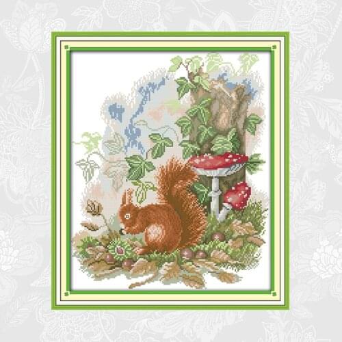 The little squirrel foraging Counted Printed Cross Stitch 11CT 14CT Wholesale DIY Chinese Cross-stitch Kit Embroidery Needlework