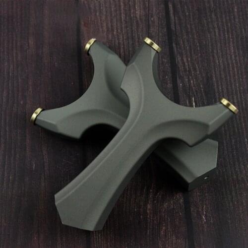 Slingshot Hunting Titanium Alloy Catapult with Flat Rubber Band Outdoor Sports Shooting Slingshots High Quality