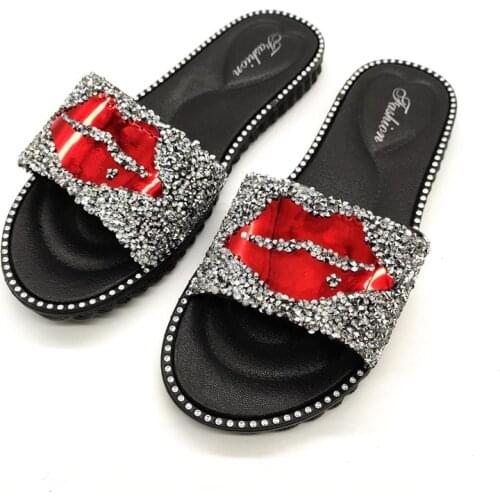 Female Red Lips Slides Summer New Rhinestone Outdoor Sandals Fashion Durable Laides Flip Flops Wholesale Womens Slippers 2020