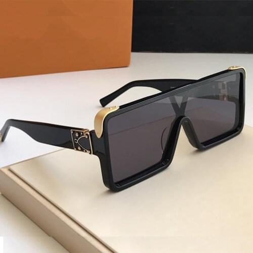 Funky Oversized Rectangle Sunglasses Men Brand Designer Black Shades Big Women Sun Glasses Top Quality Gold Plated Retro Glasses