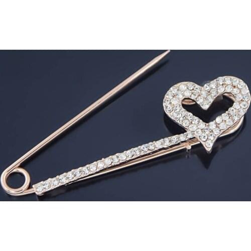 Utei Elegant Women‘s Cardigan Crystal Heart Long Brooch Fashion Lady Coat Pin Jewelry High Quality