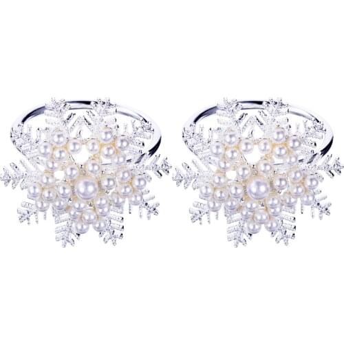 2Pcs Christmas Snowflake Shaped Napkin Ring Pearl Napkin Buckles Napkin Holder Napkin Ring Pearl Napkin Buckle Seat Napkin Ring