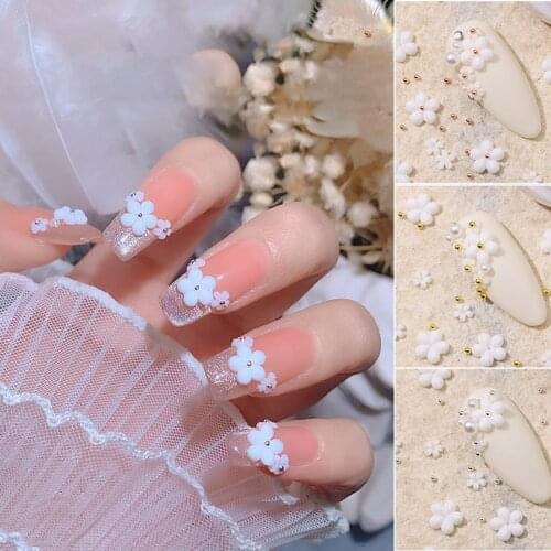 Japanese Style Nail Decoration Easy to Stick DIY White Five Petal Flower Small Nail Ornament Manicure for Female
