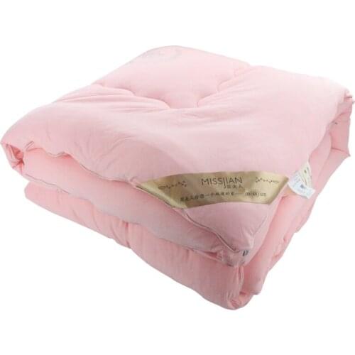 Winter Pink Color Luxurious Lattice Surface Knitting Cotton Down Quilt 100% Microfiber Cotton Core Warm Blanket Thickened Duvet