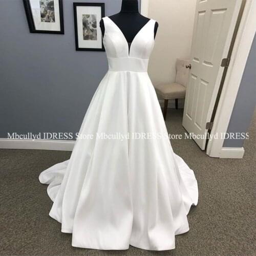 White A-line Wedding Dresses 2019 Sexy V Neck Luxury Zipper Covered Button Train Bride Dress Long Plus Size Vetidos de novia
