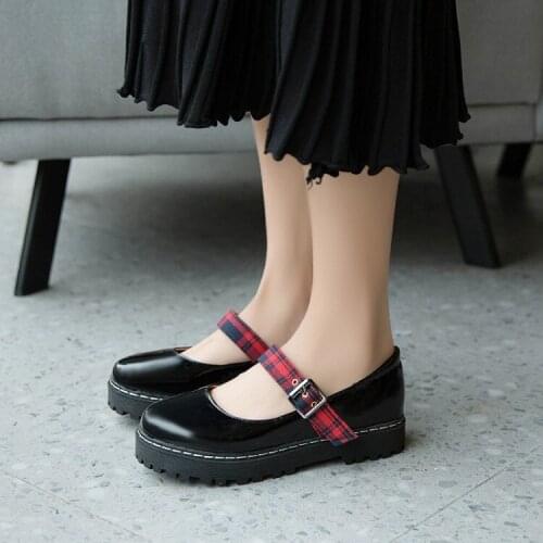 Big Size 9 10 11 12 ladies high heels women shoes woman pumps Round-headed buckle waterproof table single shoe