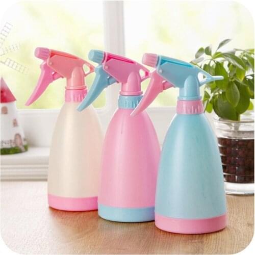 1PCS Spray Bottles Sub-bottling Plastic Multicolor Refillable Bottle Empty Container Flip-top Dispensing Garden Tool